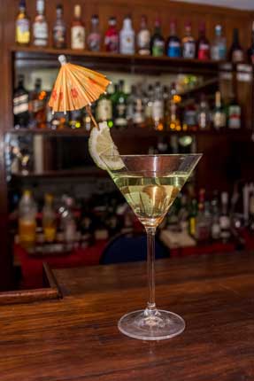 Restaurant & Bars